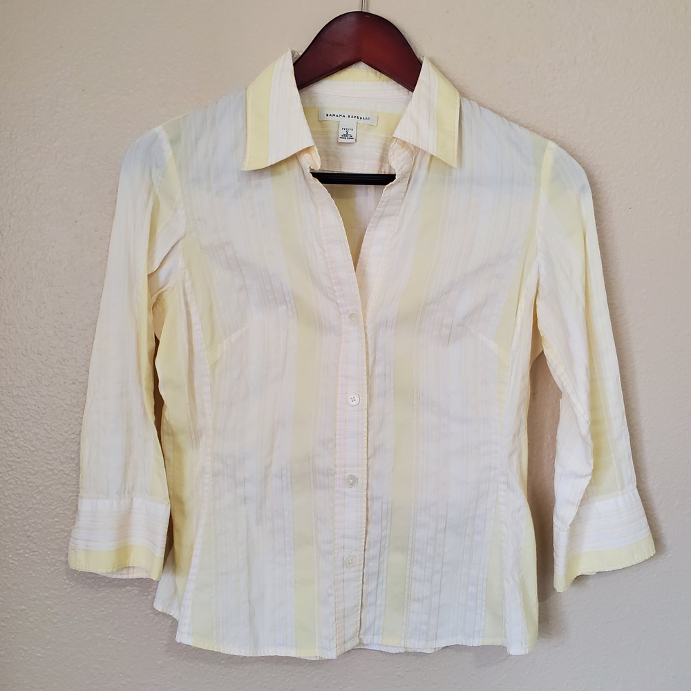 Banana Republic S Women's Collared Button Up